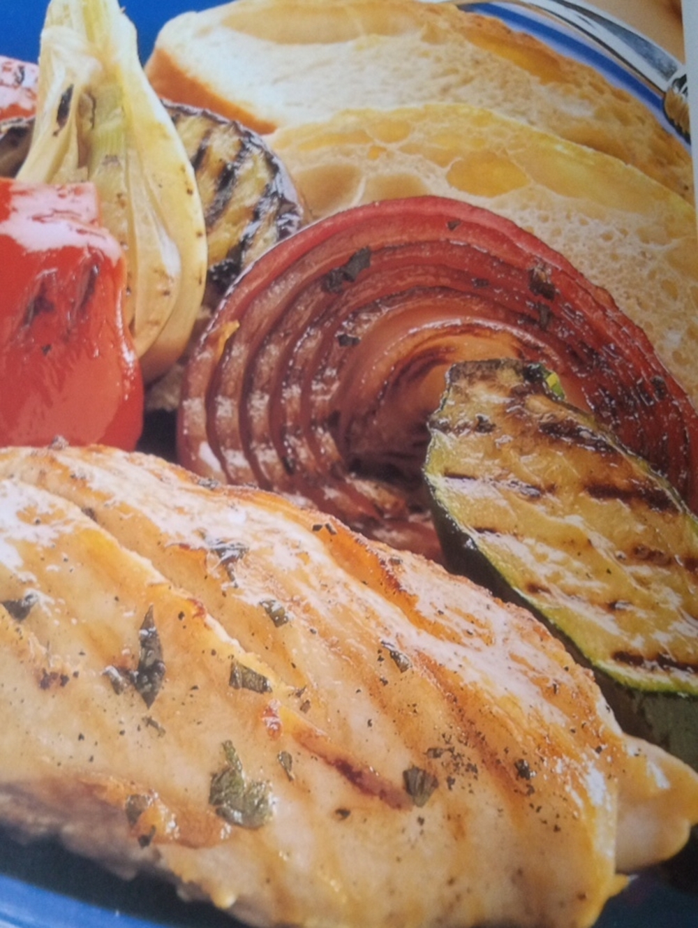 Cookbook: Cook's Library Chicken Cookbook - Picture 5 of 14